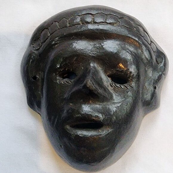 Vintage Mexican Clay Face Masks Set Folk Art Barro Negro Handcrafted Wall Decor - Picture 5 of 6